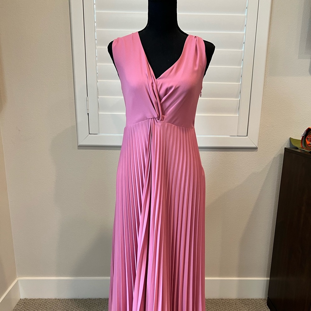 Vince Twist V-Neck Pleated Dress Pink
